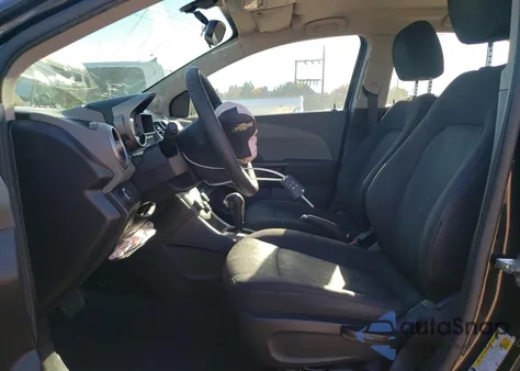 2015 Chevrolet Sonic Lt из США, поврежденный, VIN 1G1JC5SH1F4170857